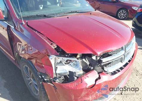 2016 Dodge Grand Caravan Sxt z USA, uszkodzony, nr VIN 2C4RDGCG3GR266464